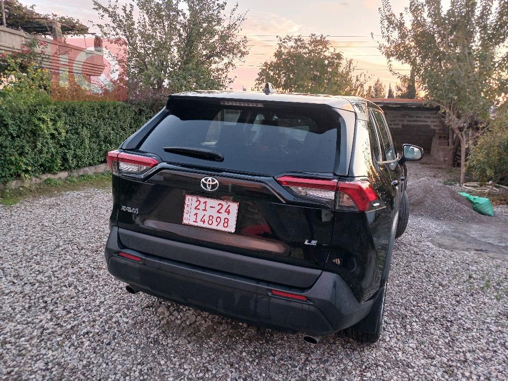 تۆیۆتا ڕاڤ 4